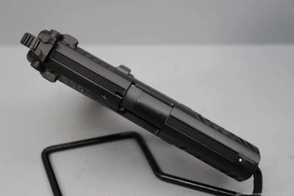Walther P22 .22LR 3.42" w/case-img-12