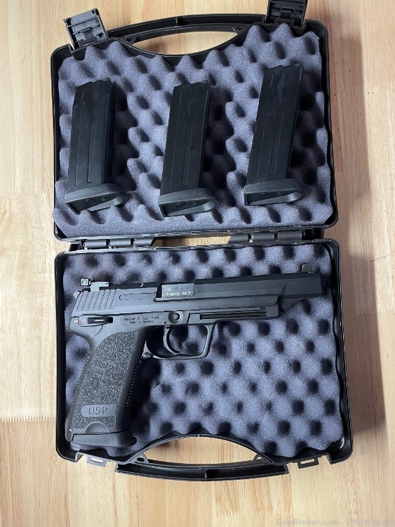 HK USP45 Elite .45ACP, 4 magazines, TruGlo night sights-img-0