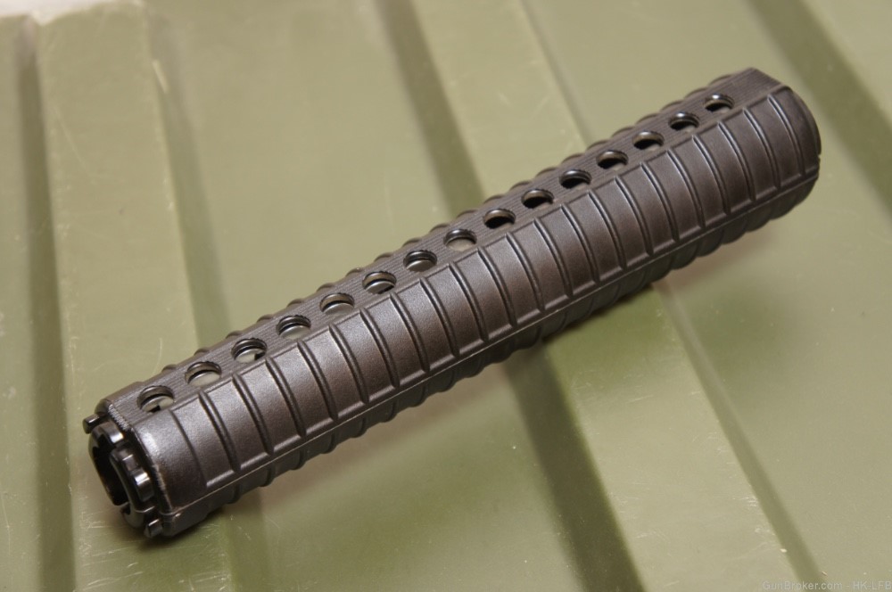 USGI Colt M16 M16A2 Handguard Set, Rifle Length A2 A4 Kit AR15 *Excellent*-img-0