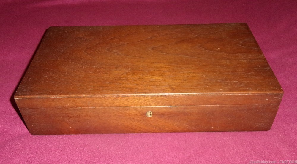 ITALIAN 54 CAL. FLINTLOCK CANNON BARREL PISTOL IN PRESENTATION CASE-img-14