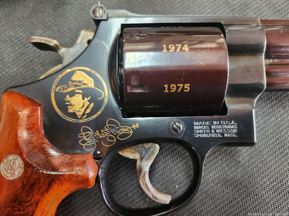 Unfired richard petty edition smith and wesson 25-9 45lc-img-4