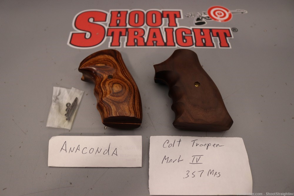 Lot O' Two Miscellaneous Colt Handgun Revolver Grips - See Description --img-1