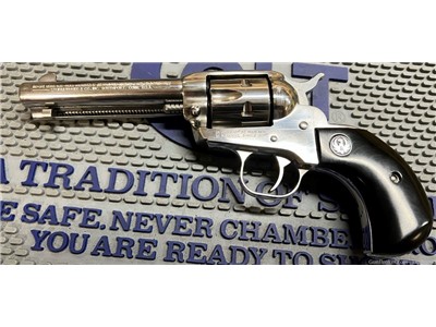 Ruger NM Super Single Six .32 H&R mag Polished Stainless Birdshead 