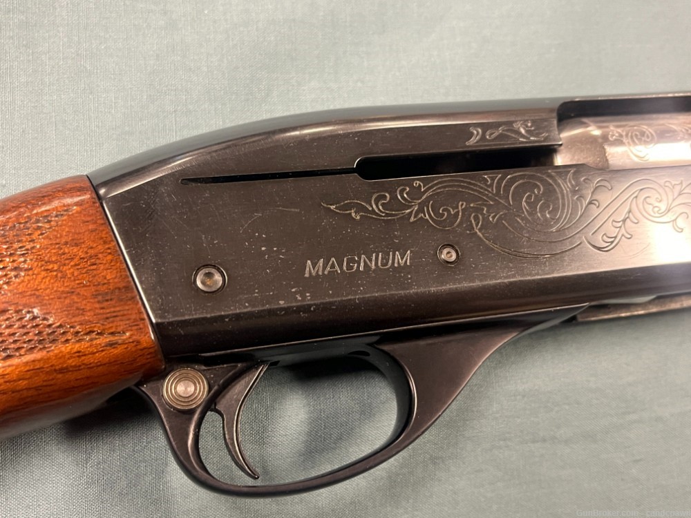 Remington 1100 LW 20 GA Magnum 28" bbl Semi Shotgun-img-4