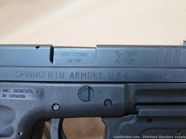 Springfield Armory XD40 40SW With Crimson Trace Green Laser & Night Sights -img-7