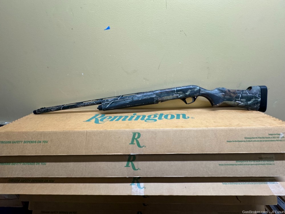 Remington Versa Max 12G 26" RealTree AP-img-1