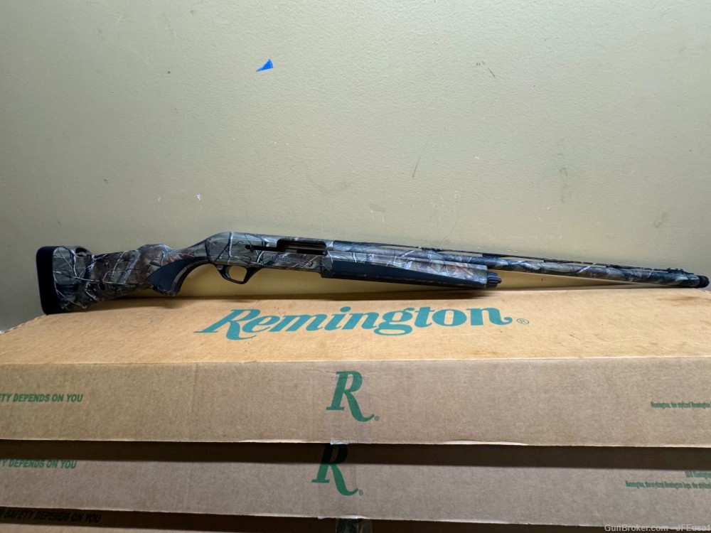 Remington Versa Max 12G 26" RealTree AP-img-0