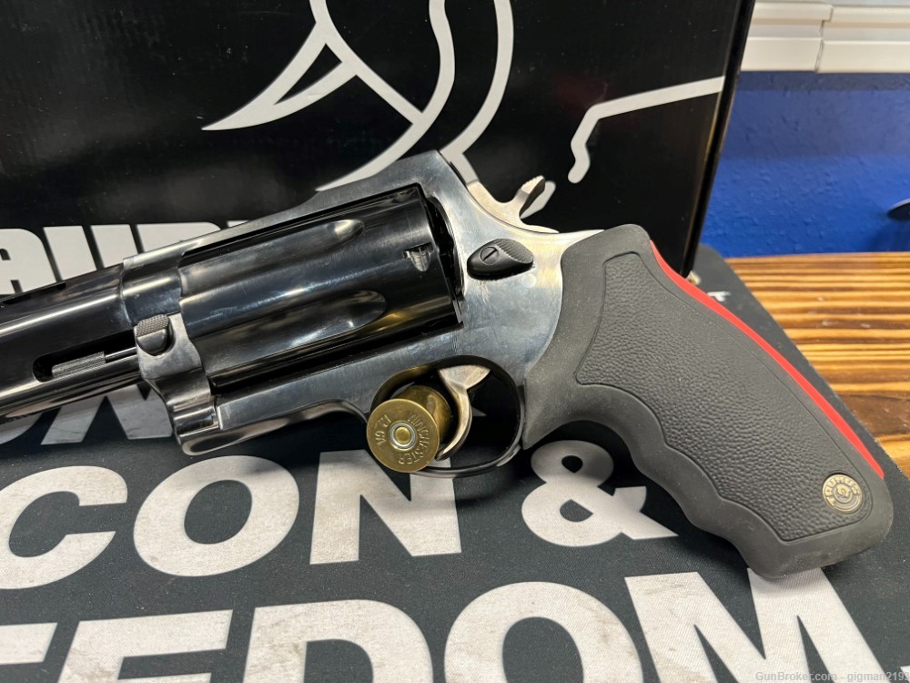 Taurus Raging Judge Magnum Revolver Cal: 45LC/454C-img-3