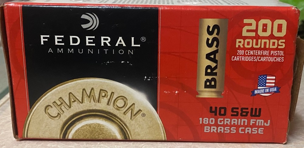 300 Rounds Federal Ammo Total Brass 40 S&W 180 Grain FMJ Brass 200/100 Box-img-4