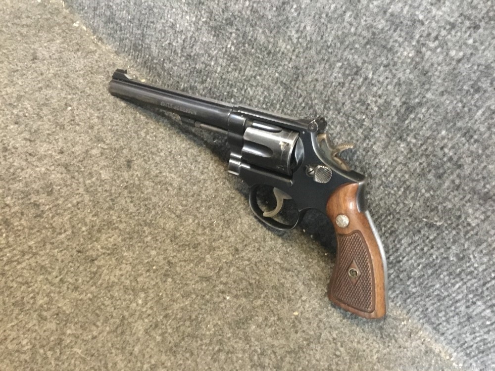 S&W K22 Six shot Revolver .22LR -img-5
