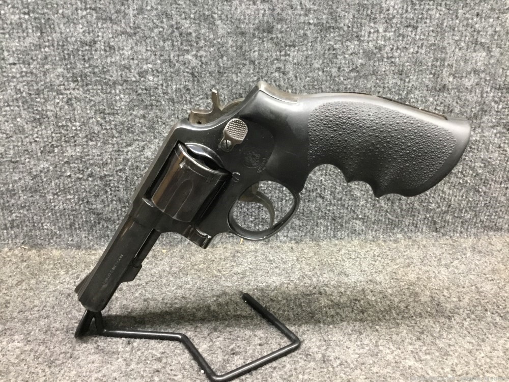 Smith & Wesson 38SPL Model 10-10 Revolver-img-2