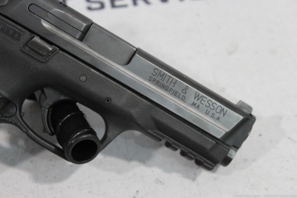 Smith & Wesson M&P40 .40s&w M&P 40-img-13