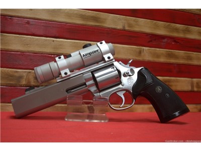 custom davis s&w Smith & Wesson 686-3 .357 mag 3 gun aimpoint 