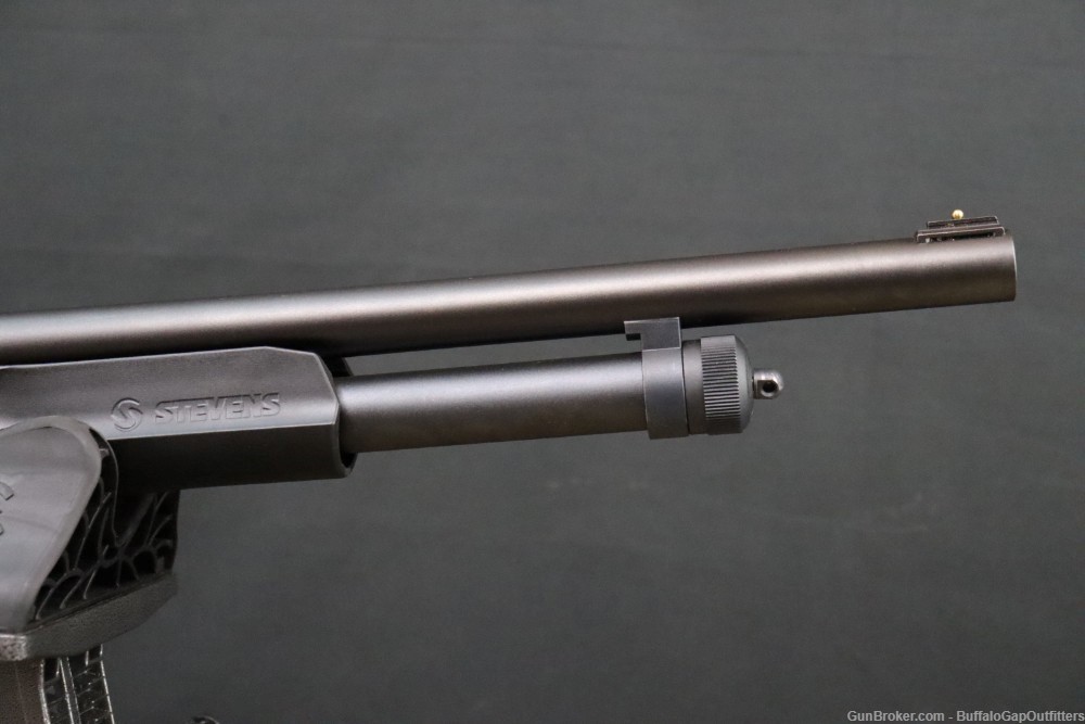 Savage Stevens 320 12ga Pump Action Shotgun-img-3