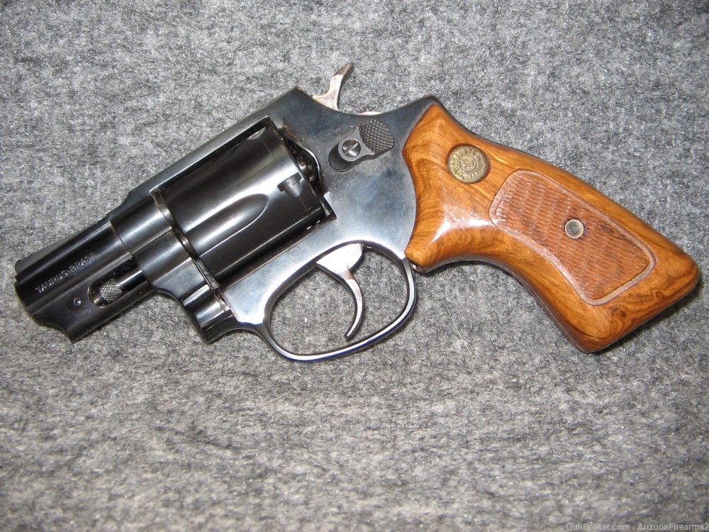 Taurus 85 revolver in .38SPL-img-1