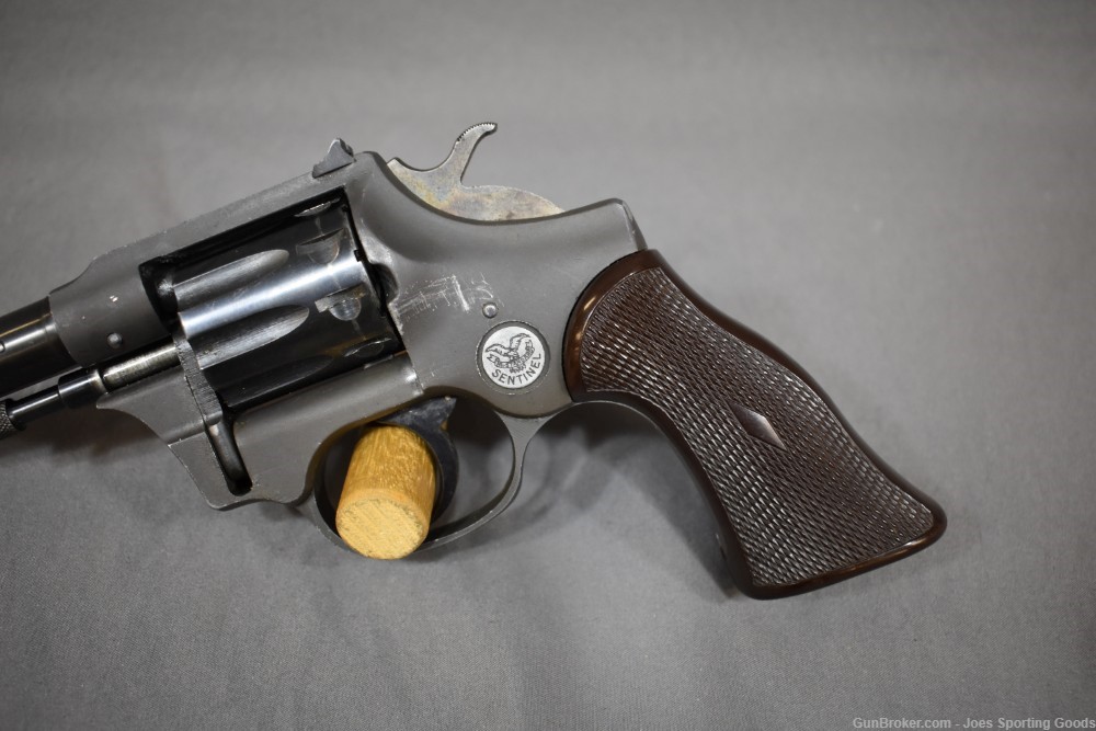 High Standard Sentinel R-101 - .22LR Double-Action Revolver w/ 6" Barrel -img-3