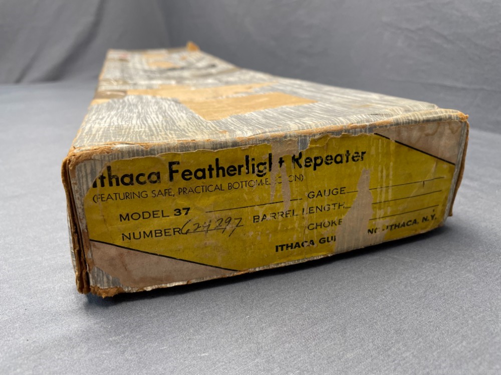 Ithaca Model 37 FeatherLight 12GA | 26" Barrel W/ PolyChoke | With Box!-img-25