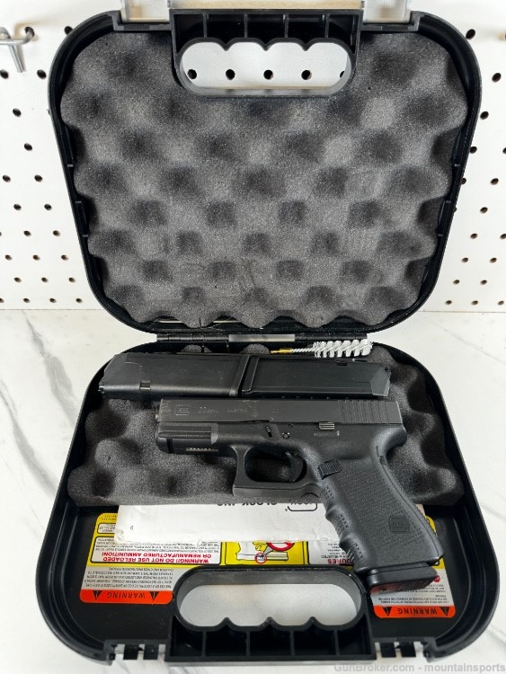 Glock 23 Gen4 40S&W Police LE Trade in NS 3 Mags 40 S&W No Reserve NR-img-0