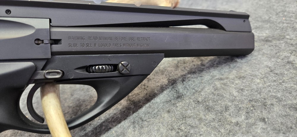 Beretta U22 NEOS 22 LR 6" Semi-Auto Pistol | 3 mags, manual-img-9