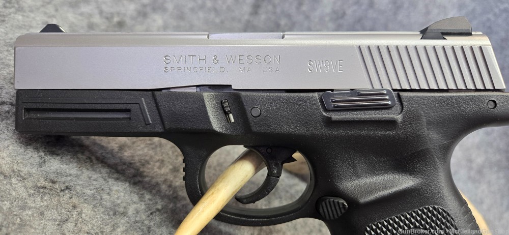 Smith & Wesson SW9 VE 9mm 4" 15rd S&W SW9VE Pistol | 1 mag-img-4