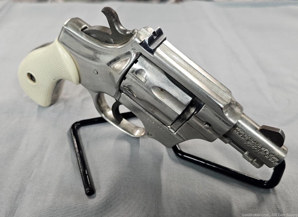 High Standard Sentinel 22LR 2.5" 9RD Revolver NO CC FEES!-img-2
