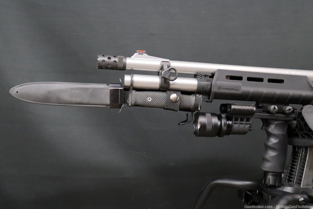 Remington 870 Tactical 12ga Pump Action Shotgun w/ Accessories-img-5