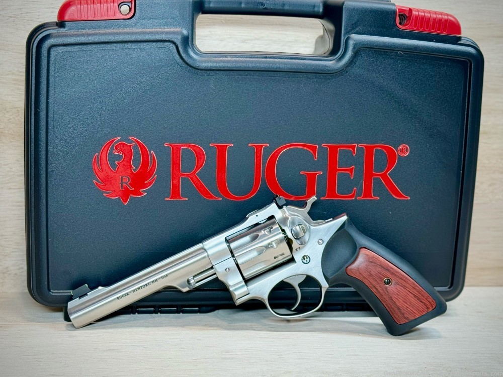 Ruger GP100 5.5" Ruger-GP100 22lr GP100 Ruger 1757 10 shot-img-0