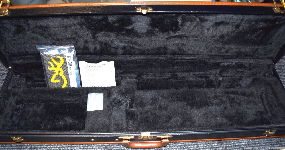 Browning Hard Case for BT99 or O/U - Holds up to 35-inch barrels-img-3
