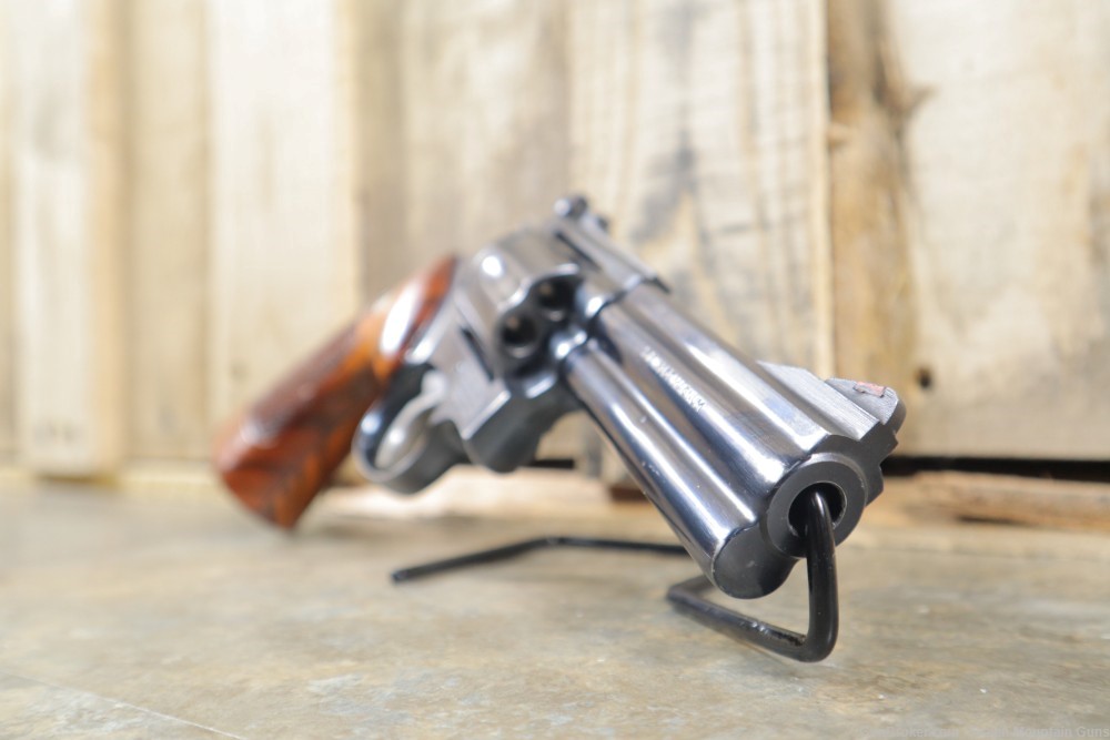 Collectible Smith & Wesson 586 No Dash .357Mag Penny Bid NO RESERVE-img-7