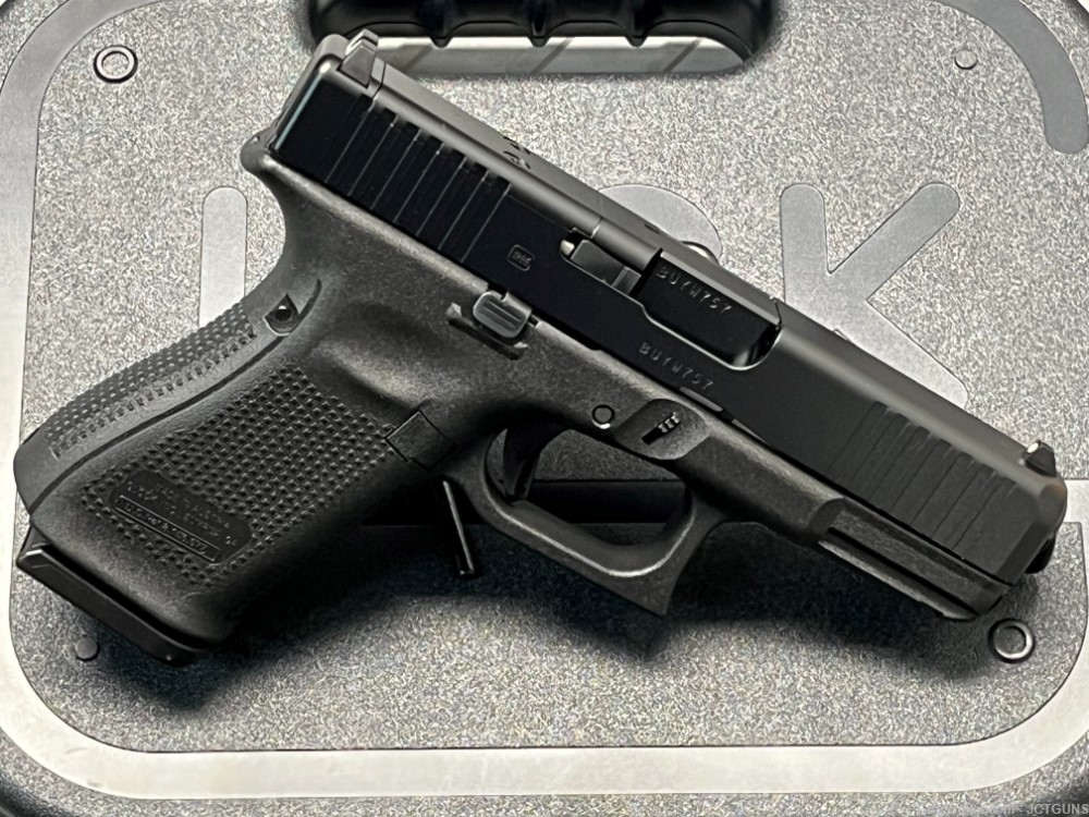 Glock, 19 Gen5 M.O.S., Striker Fired, Compact Size, 9MM, 4.02" NO CC FEES -img-3