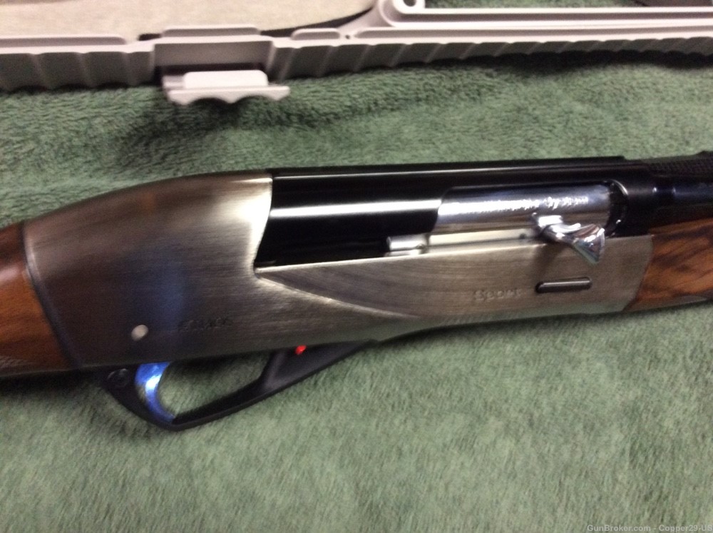 Benelli Ethos “Sport” 28ga semi automatic, W/ hard case and extras-img-5