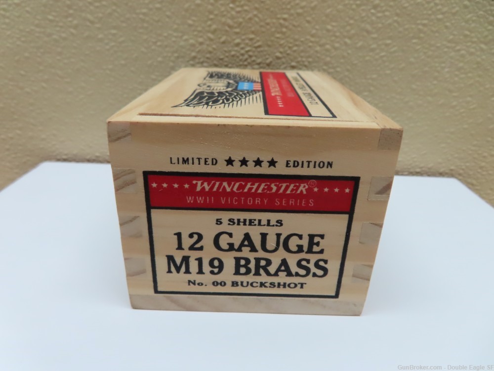 Winchester WWII Victory Series Commemorative BRASS 12 Gauge 5 RDS  NEW-img-3
