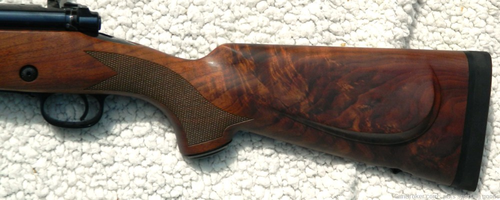 Winchester Model 70 Super Grade 7mm Rem. mag  NEW  -img-3