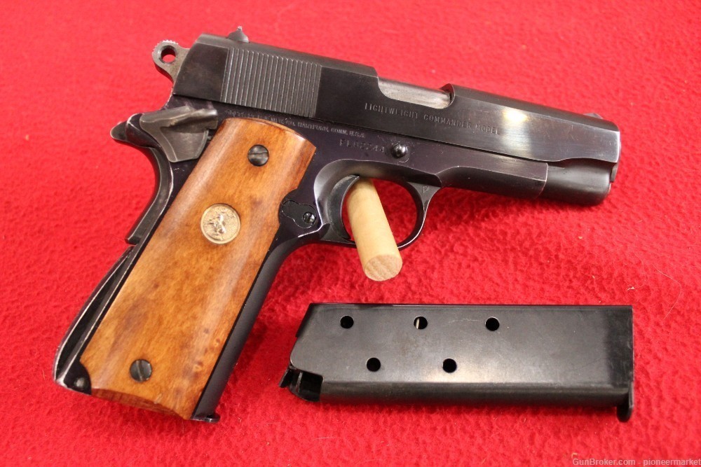 Colt 45acp "Commander" MK IV 80 series Light Weight, All Orig.-img-0