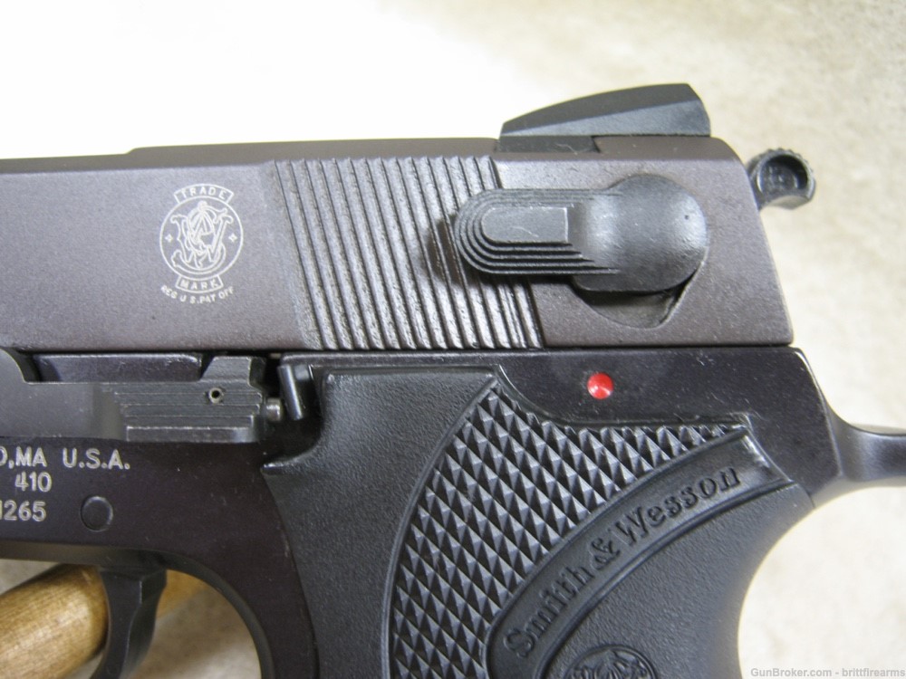 Smith & Wesson Model 410  .40 Cal Black Finish Rare-img-4