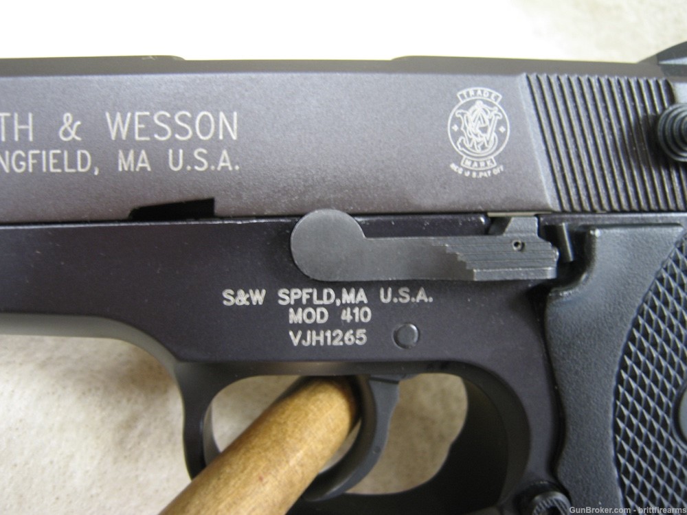 Smith & Wesson Model 410  .40 Cal Black Finish Rare-img-5