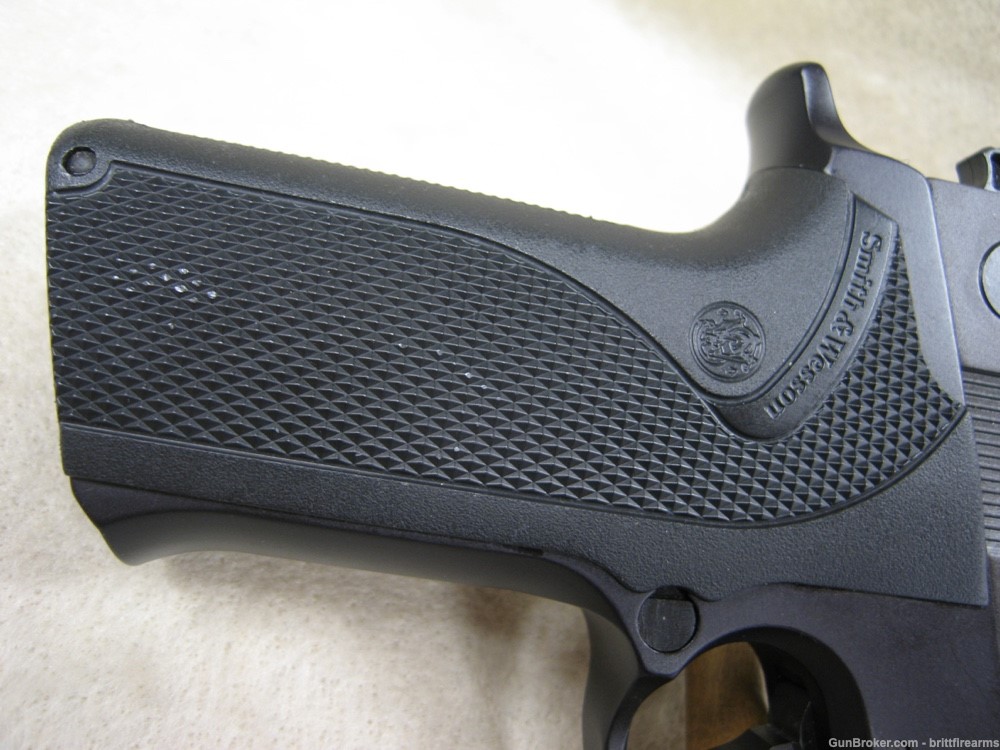 Smith & Wesson Model 410  .40 Cal Black Finish Rare-img-7