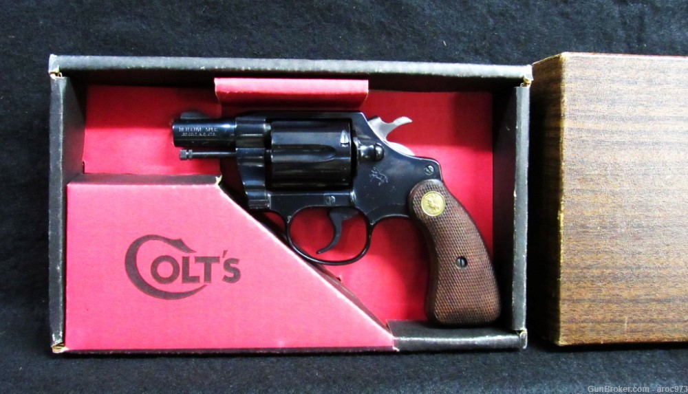 Colt  Detective Special  99%  Unfired   .32 Colt N.P.  -img-0