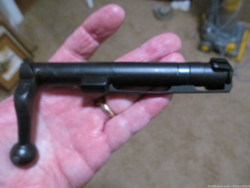 1903 or 1903A3 Springfield bolt body with extractor-img-3