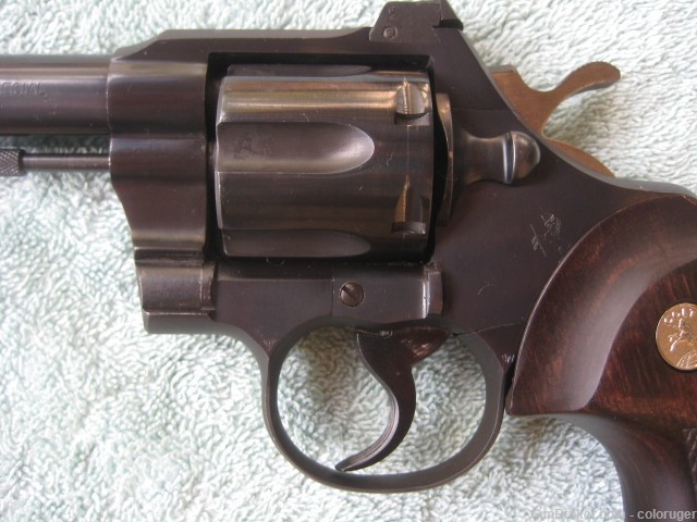 Colt Officers Model Special Match Target .38 special Revolver made 1951-img-2