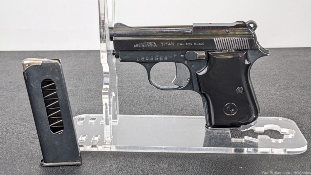 FIE-Made In Italy|Titan .25|.25ACP|2.5"Barrel|2-Mags|Good Condition-img-0