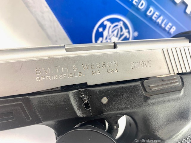 Smith & Wesson sw9ve Semi Automatic Pistol Cal: 9m-img-4