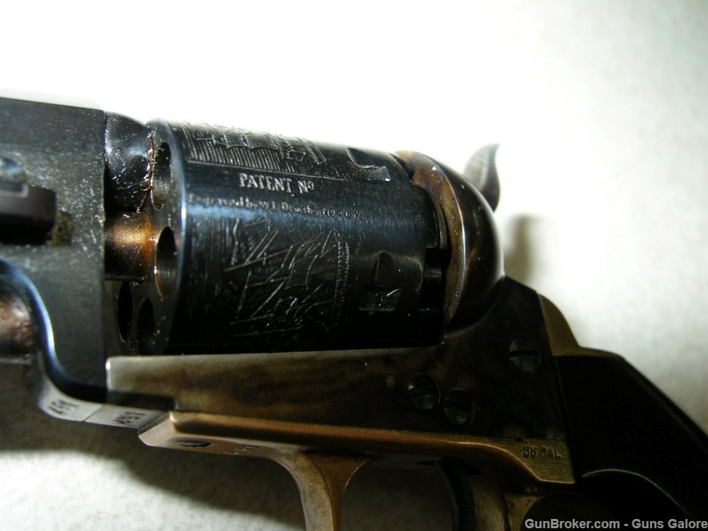 Uberti miniature 1851 Navy Colt REPLICA-img-23