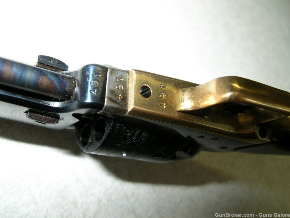Uberti miniature 1851 Navy Colt REPLICA-img-18