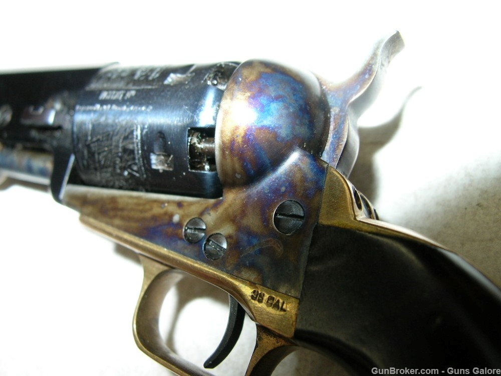 Uberti miniature 1851 Navy Colt REPLICA-img-12