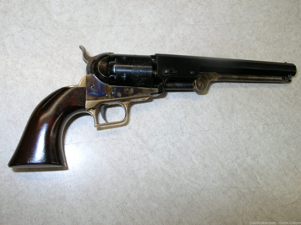 Uberti miniature 1851 Navy Colt REPLICA-img-0