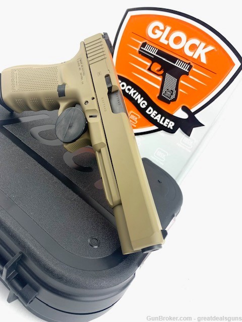 Glock 40 Semi Automatic Pistol Cal: 10MM 6 Semi Au-img-3