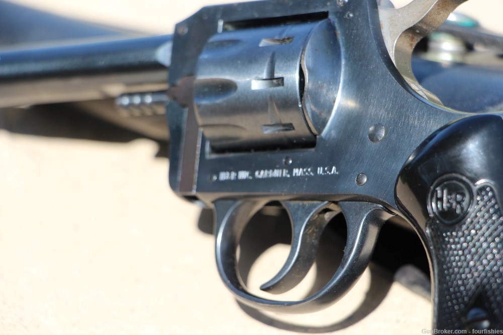 NEAR MINT 1976 H&R Model 929 9 shot DA SA revolver w/ holster EXCELLENT-img-4