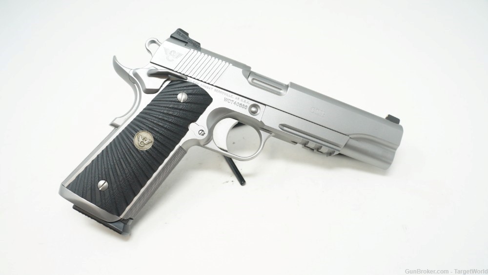 WILSON COMBAT CQB .45 ACP WITH LIGHT RAIL STAINLESS (19527)-img-1