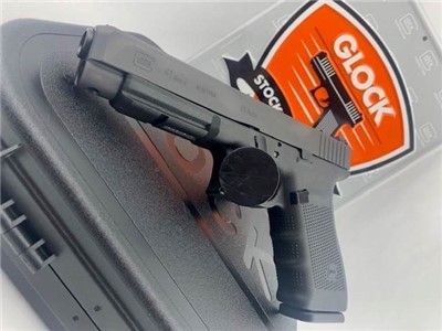 Glock 41 Semi Automatic Pistol Cal: 45acp 5.25 Sem